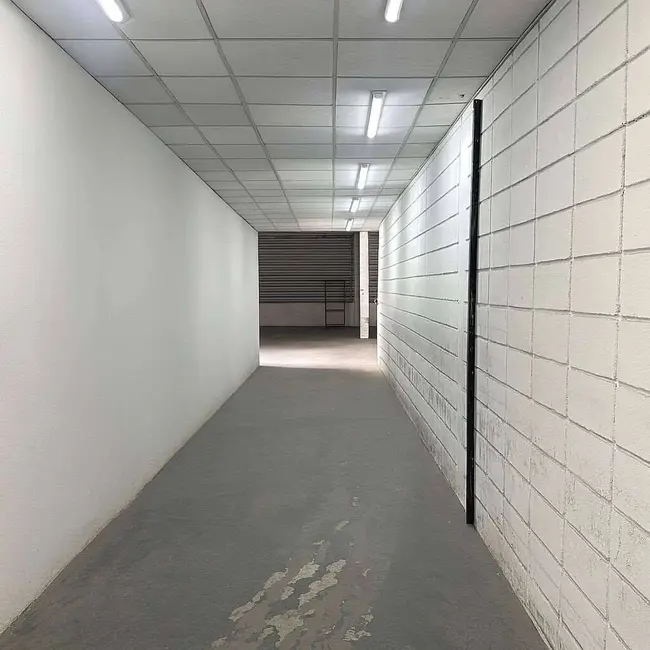 Foto 4 de Armazém / Galpão para alugar, 800m2 em Lapa, São Paulo - SP