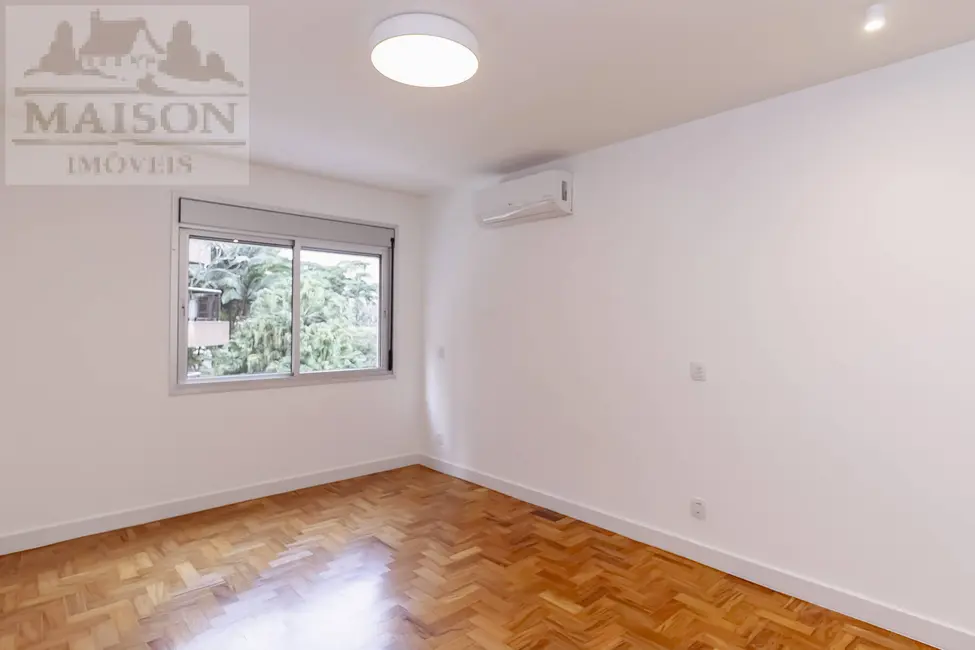 Foto 4 de Apartamento com 3 quartos à venda, 154m2 em Itaim Bibi, São Paulo - SP