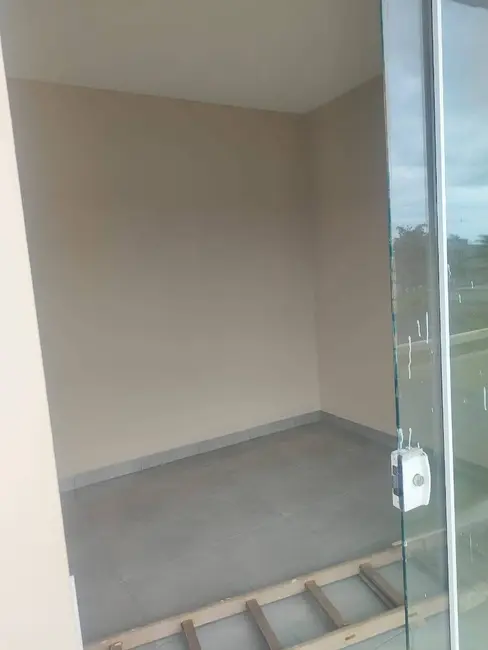 Foto 3 de Casa com 2 quartos à venda, 70m2 em Guaratuba - PR