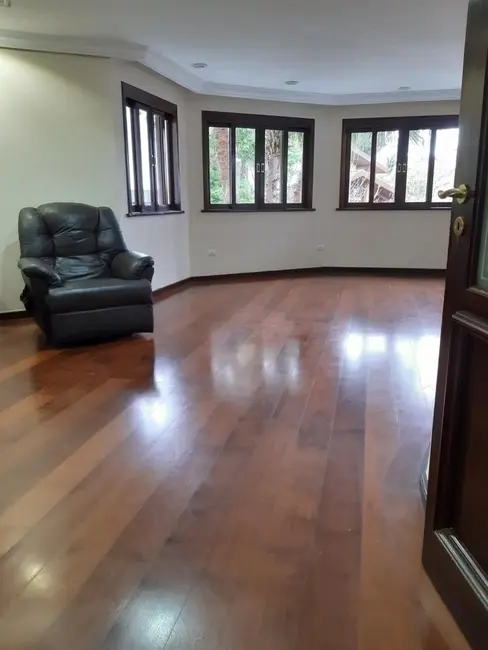 Casa com 4 quartos à venda, 394m2 em Abranches, Curitiba - PR - imagem 8 Foto 8 de Casa com 4 quartos à venda, 394m2 em Abranches, Curitiba - PR