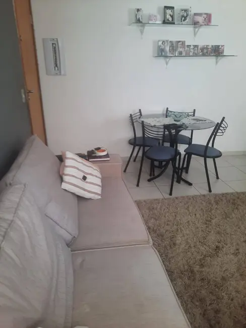 Apartamento com 2 quartos à venda, 44m2 em São Dimas, Colombo - PR - imagem 9 Foto 9 de Apartamento com 2 quartos à venda, 44m2 em São Dimas, Colombo - PR