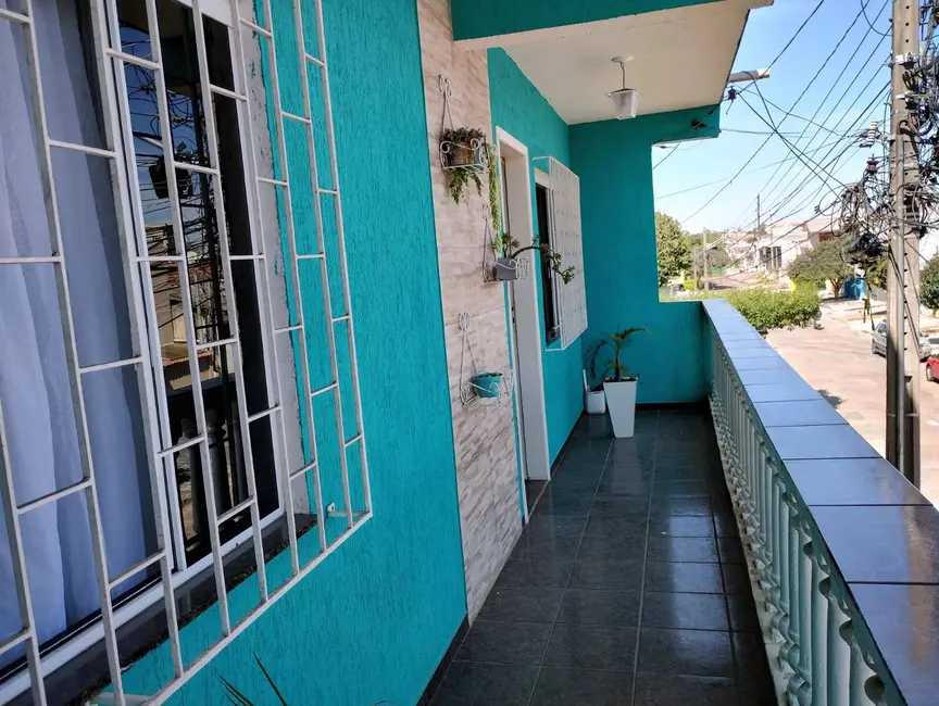 Casa à venda, 140m2 em Cajuru, Curitiba - PR - imagem 6 Foto 6 de Casa à venda, 140m2 em Cajuru, Curitiba - PR
