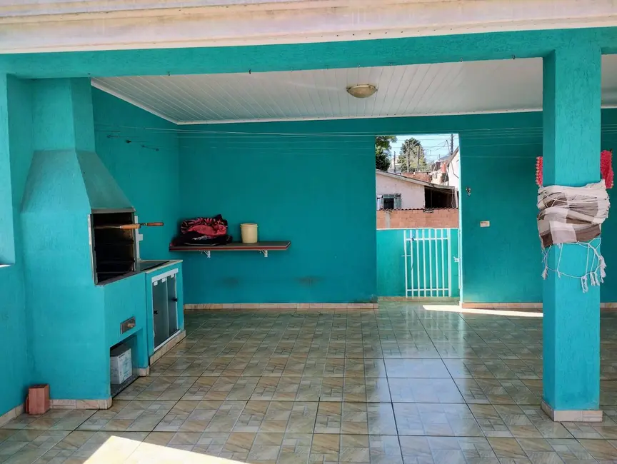 Casa à venda, 140m2 em Cajuru, Curitiba - PR - imagem 2 Foto 2 de Casa à venda, 140m2 em Cajuru, Curitiba - PR