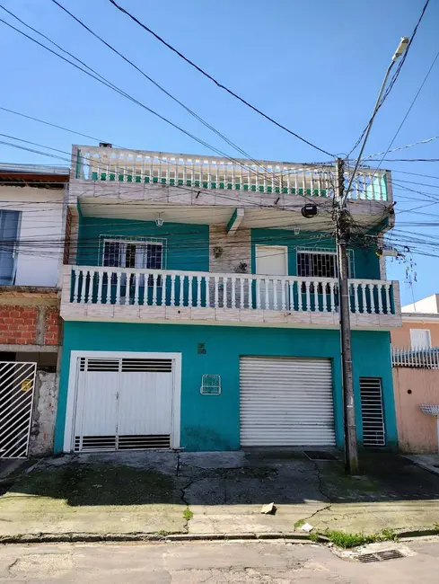 Casa à venda, 140m2 em Cajuru, Curitiba - PR - imagem 1 Foto 1 de Casa à venda, 140m2 em Cajuru, Curitiba - PR