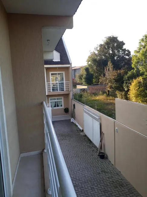 Foto 2 de Sobrado com 3 quartos à venda, 130m2 em Hauer, Curitiba - PR