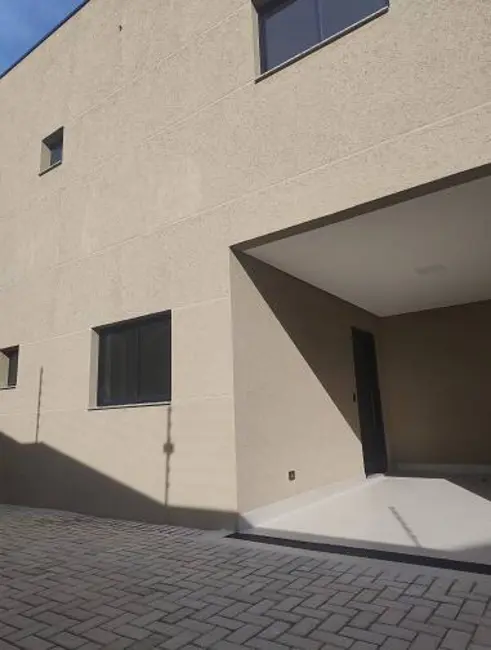 Foto 1 de Sobrado com 3 quartos à venda, 114m2 em Santa Felicidade, Curitiba - PR