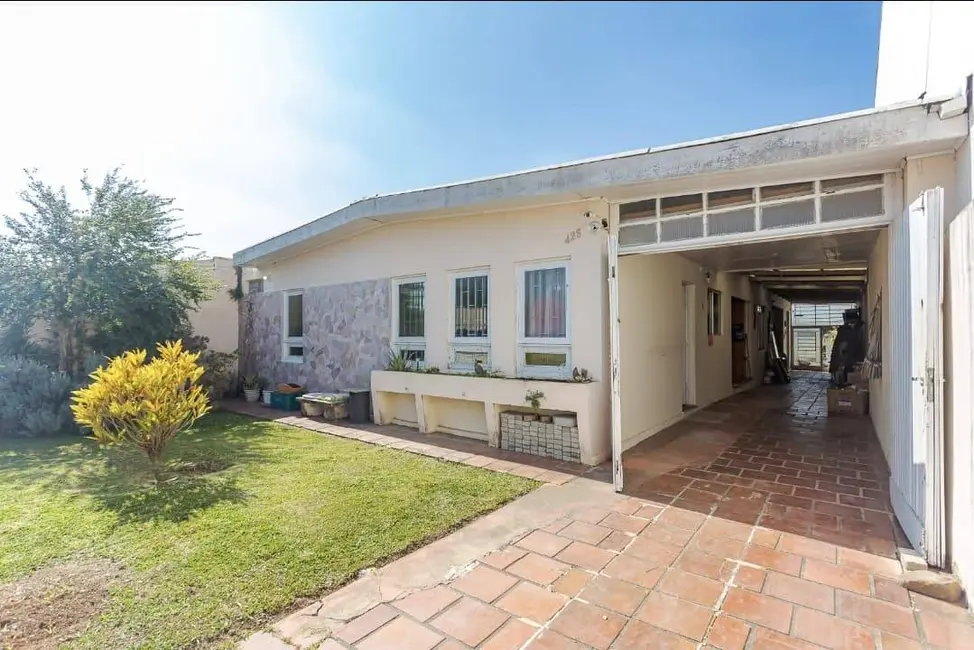 Foto 1 de Casa com 4 quartos à venda, 370m2 em Xaxim, Curitiba - PR