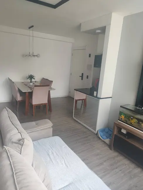 Apartamento com 3 quartos à venda, 60m2 em Cajuru, Curitiba - PR - imagem 8 Foto 8 de Apartamento com 3 quartos à venda, 60m2 em Cajuru, Curitiba - PR