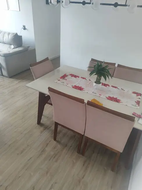 Apartamento com 3 quartos à venda, 60m2 em Cajuru, Curitiba - PR - imagem 4 Foto 4 de Apartamento com 3 quartos à venda, 60m2 em Cajuru, Curitiba - PR