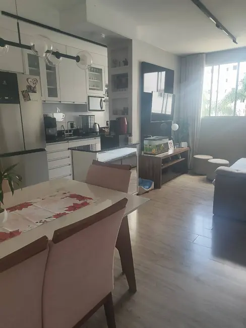 Apartamento com 3 quartos à venda, 60m2 em Cajuru, Curitiba - PR - imagem 5 Foto 5 de Apartamento com 3 quartos à venda, 60m2 em Cajuru, Curitiba - PR