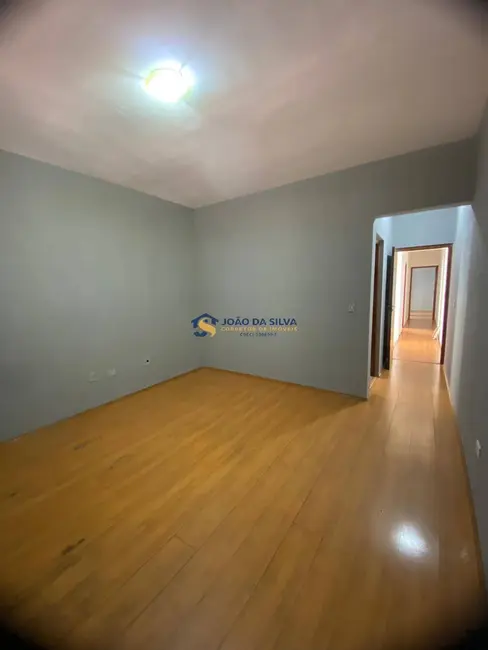 Sobrado com 4 quartos à venda, 280m2 em Jardim Santa Mena, Guarulhos - SP - imagem 1 Foto 1 de Sobrado com 4 quartos à venda, 280m2 em Jardim Santa Mena, Guarulhos - SP