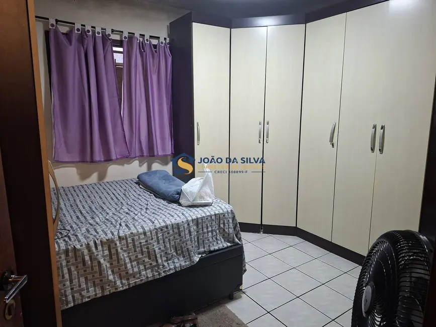 Foto 7 de Sobrado com 3 quartos à venda, 167m2 em Jardim Flor da Montanha, Guarulhos - SP