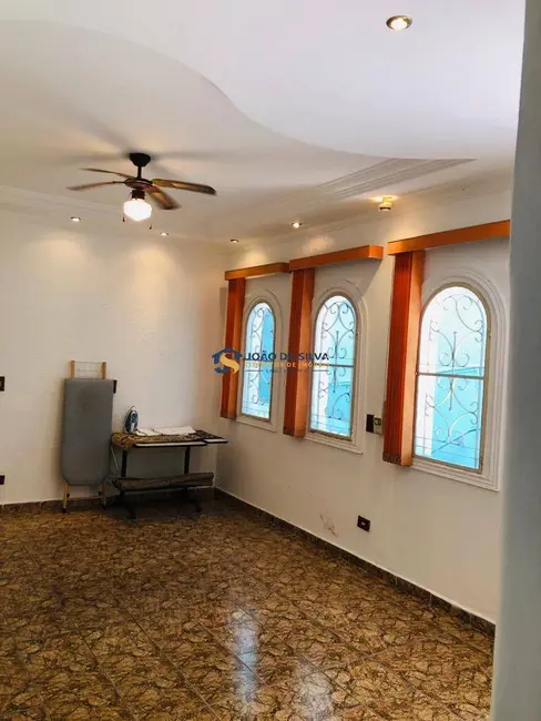Foto 7 de Sobrado com 3 quartos à venda, 288m2 em Jardim Flor da Montanha, Guarulhos - SP