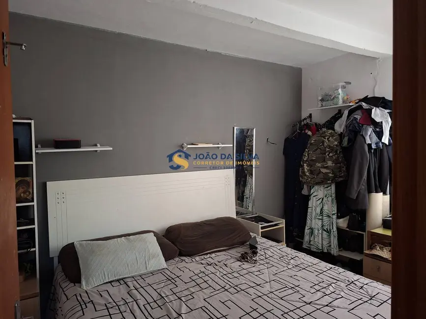 Casa com 3 quartos à venda, 188m2 em Jardim Flor da Montanha, Guarulhos - SP - imagem 6 Foto 6 de Casa com 3 quartos à venda, 188m2 em Jardim Flor da Montanha, Guarulhos - SP