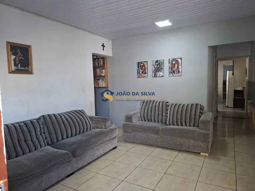 Casa com 3 quartos à venda, 188m2 em Jardim Flor da Montanha, Guarulhos - SP - imagem 2 Foto 2 de Casa com 3 quartos à venda, 188m2 em Jardim Flor da Montanha, Guarulhos - SP