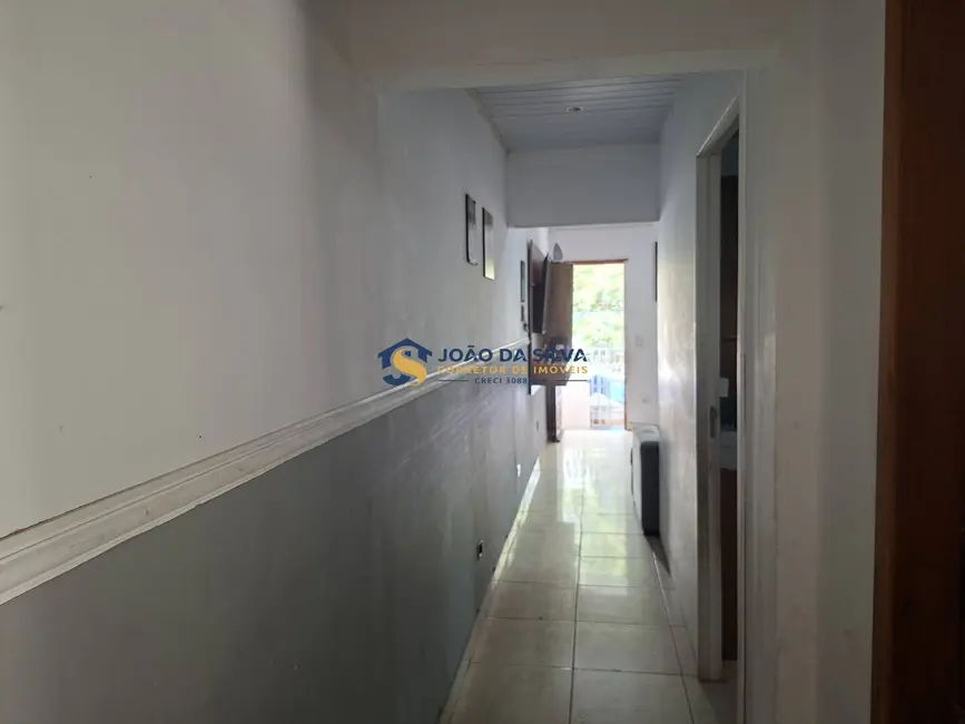 Casa com 3 quartos à venda, 188m2 em Jardim Flor da Montanha, Guarulhos - SP - imagem 5 Foto 5 de Casa com 3 quartos à venda, 188m2 em Jardim Flor da Montanha, Guarulhos - SP