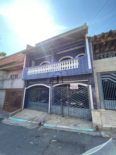 Foto 3 de Sobrado com 4 quartos à venda, 124m2 em Jardim Paraguaçu, São Paulo - SP
