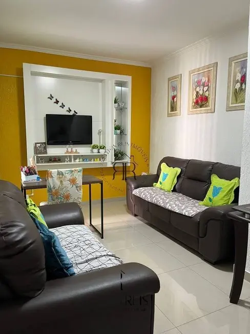 Sobrado com 3 quartos à venda, 110m2 em Vila Santana, São Paulo - SP - imagem 2 Foto 2 de Sobrado com 3 quartos à venda, 110m2 em Vila Santana, São Paulo - SP
