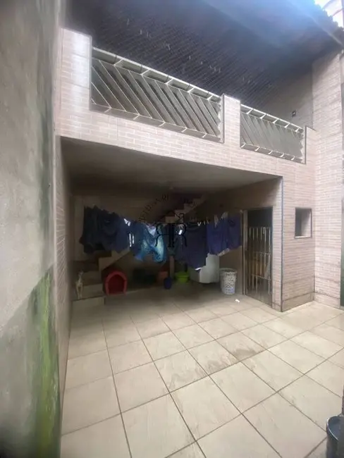 Sobrado com 4 quartos à venda, 190m2 em Jardim Roseli, São Paulo - SP - imagem 2 Foto 2 de Sobrado com 4 quartos à venda, 190m2 em Jardim Roseli, São Paulo - SP