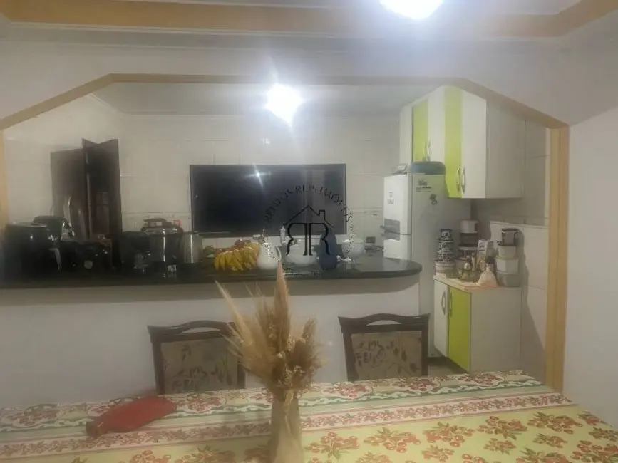 Sobrado com 4 quartos à venda, 190m2 em Jardim Roseli, São Paulo - SP - imagem 7 Foto 7 de Sobrado com 4 quartos à venda, 190m2 em Jardim Roseli, São Paulo - SP