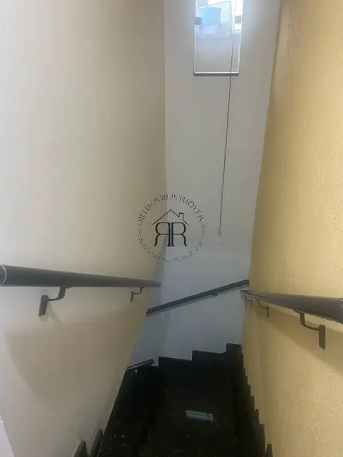 Sobrado com 4 quartos à venda, 190m2 em Jardim Roseli, São Paulo - SP - imagem 4 Foto 4 de Sobrado com 4 quartos à venda, 190m2 em Jardim Roseli, São Paulo - SP