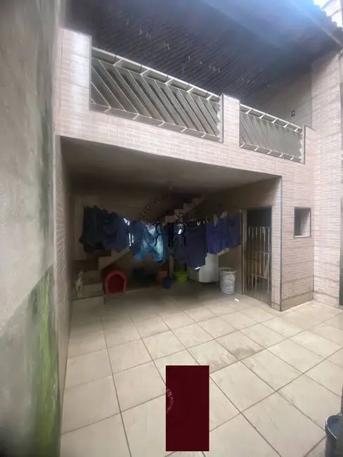 Foto 3 de Sobrado com 4 quartos à venda, 190m2 em Jardim Roseli, São Paulo - SP