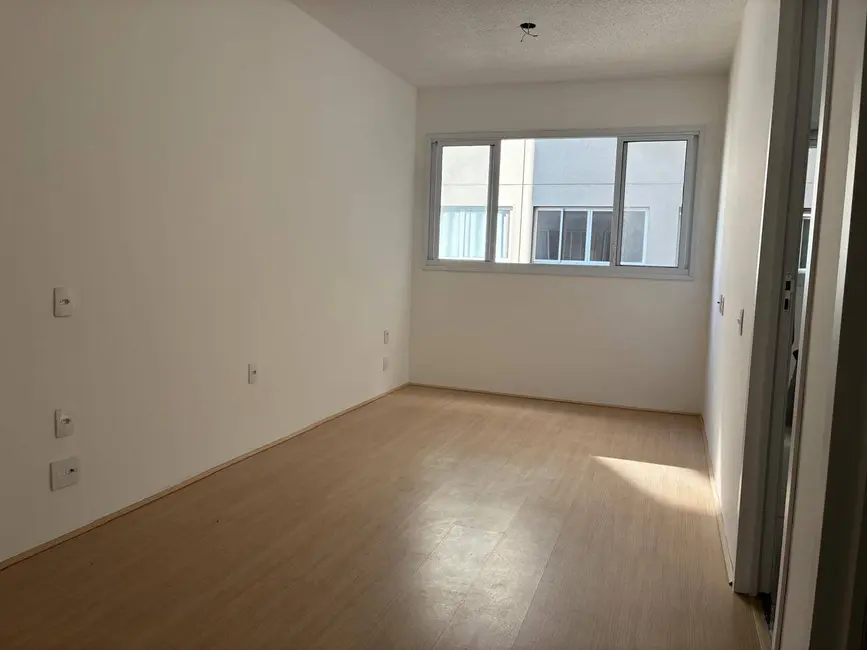 Foto 4 de Apartamento com 1 quarto à venda, 26m2 em Conjunto Residencial José Bonifácio, São Paulo - SP