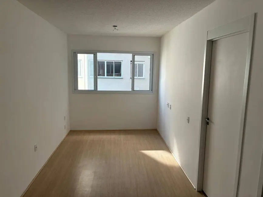 Foto 3 de Apartamento com 1 quarto à venda, 26m2 em Conjunto Residencial José Bonifácio, São Paulo - SP