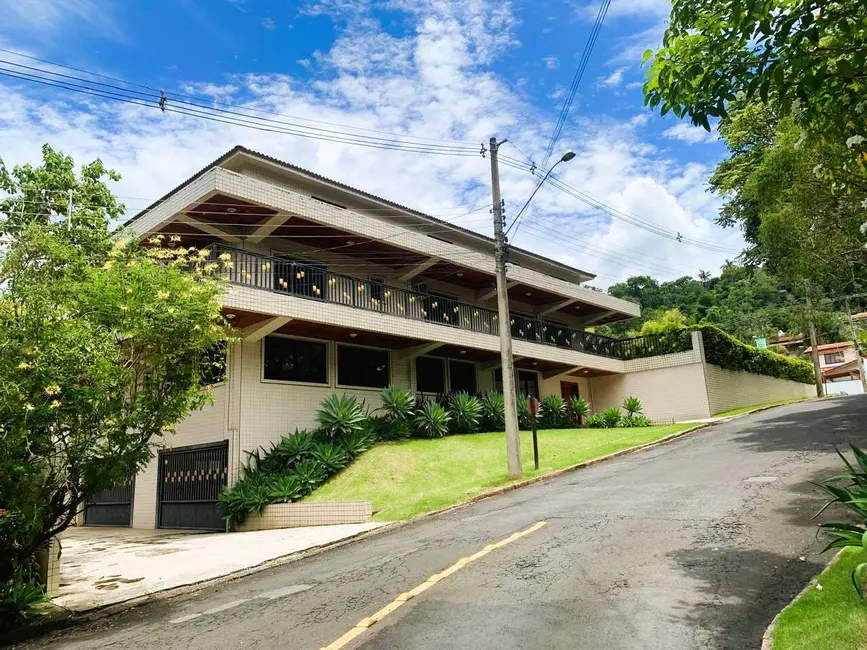 Casa com 6 quartos à venda, 1000m2 em Monte Alegre Do Sul - SP - imagem 4 Foto 4 de Casa com 6 quartos à venda, 1000m2 em Monte Alegre Do Sul - SP