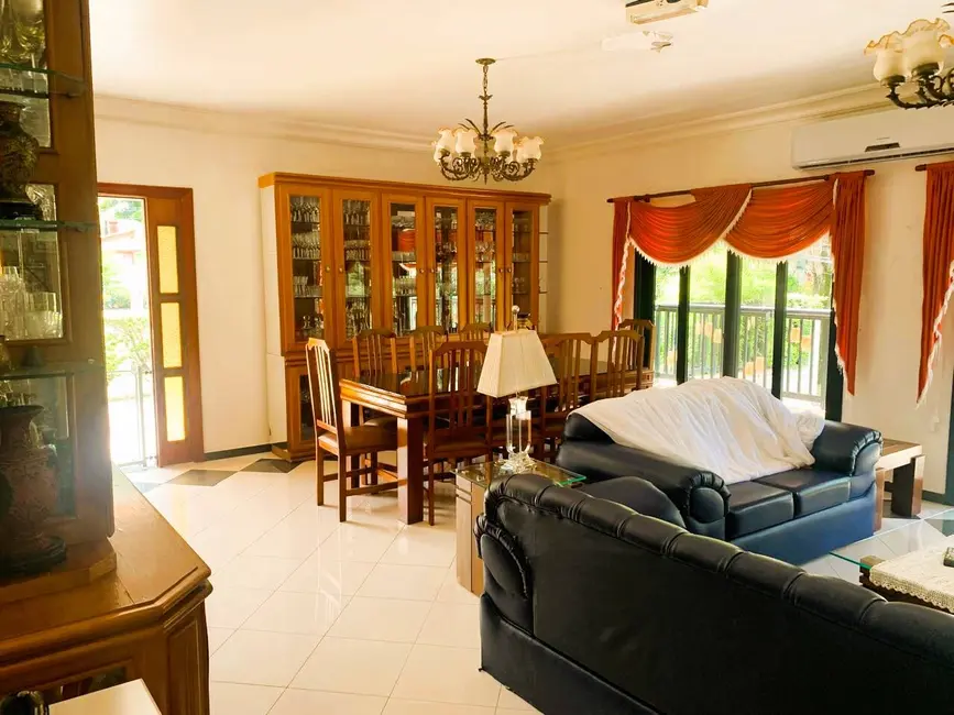 Casa com 6 quartos à venda, 1000m2 em Monte Alegre Do Sul - SP - imagem 7 Foto 7 de Casa com 6 quartos à venda, 1000m2 em Monte Alegre Do Sul - SP
