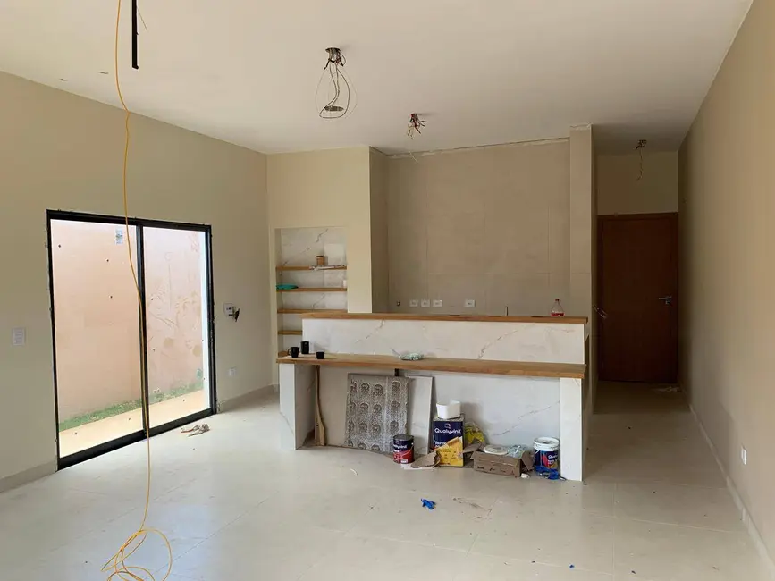 Foto 4 de Casa com 3 quartos à venda, 180m2 em Vila Petrópolis, Atibaia - SP