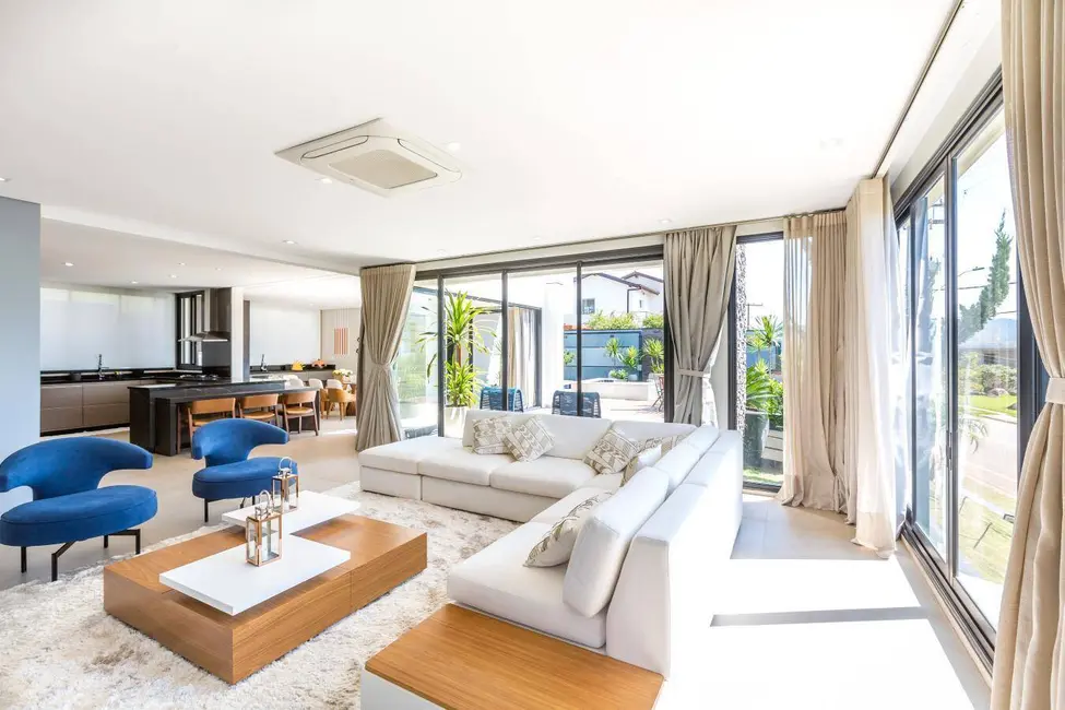 Foto 4 de Casa de Condomínio com 5 quartos à venda, 672m2 em Atibaia - SP