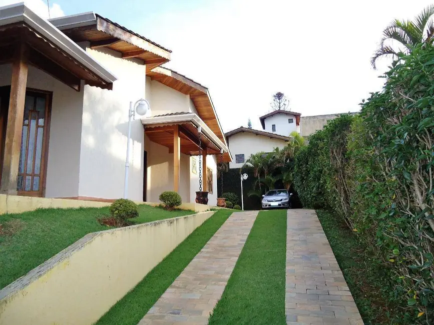 Casa de Condomínio com 7 quartos à venda, 1042m2 em Atibaia - SP - imagem 1 Foto 1 de Casa de Condomínio com 7 quartos à venda, 1042m2 em Atibaia - SP