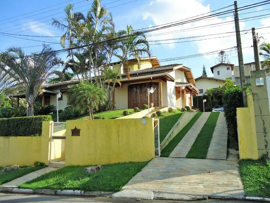 Casa de Condomínio com 7 quartos à venda, 1042m2 em Atibaia - SP - imagem 3 Foto 3 de Casa de Condomínio com 7 quartos à venda, 1042m2 em Atibaia - SP