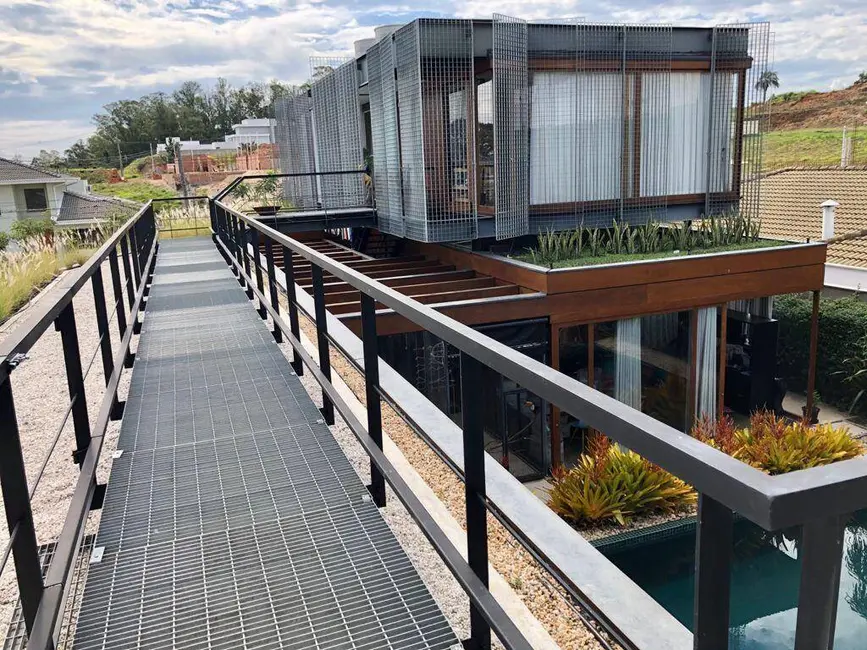 Casa com 4 quartos à venda, 880m2 em Amparo - SP - imagem 9 Foto 9 de Casa com 4 quartos à venda, 880m2 em Amparo - SP