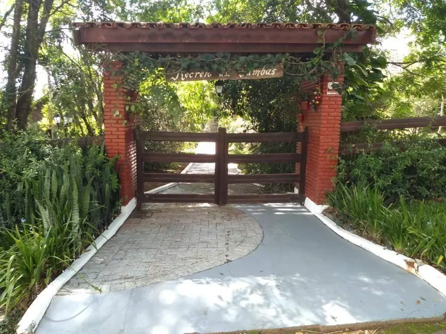 Foto 2 de Chácara com 5 quartos à venda, 950m2 em Atibaia - SP