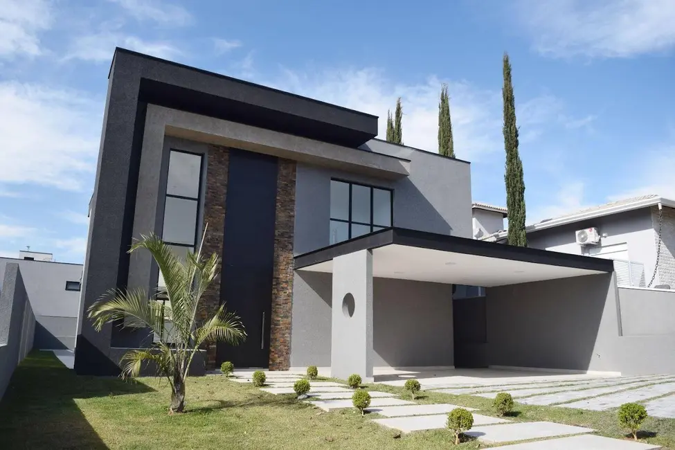 Foto 1 de Casa de Condomínio com 3 quartos à venda, 600m2 em Atibaia - SP