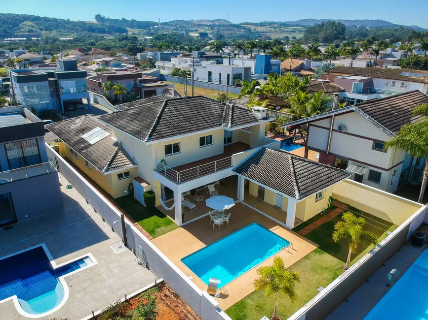 Foto 1 de Casa de Condomínio com 4 quartos à venda, 680m2 em Atibaia - SP