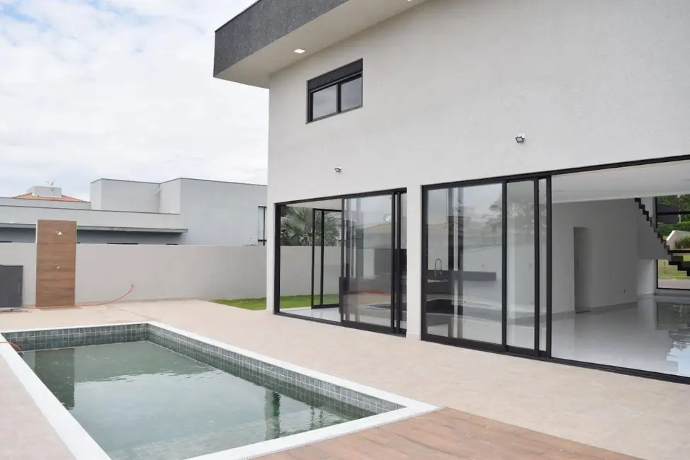 Foto 8 de Casa com 4 quartos à venda, 600m2 em Atibaia - SP