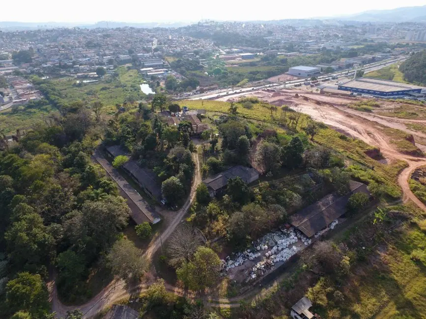 Foto 2 de Terreno / Lote à venda, 40000m2 em Alvinópolis, Atibaia - SP
