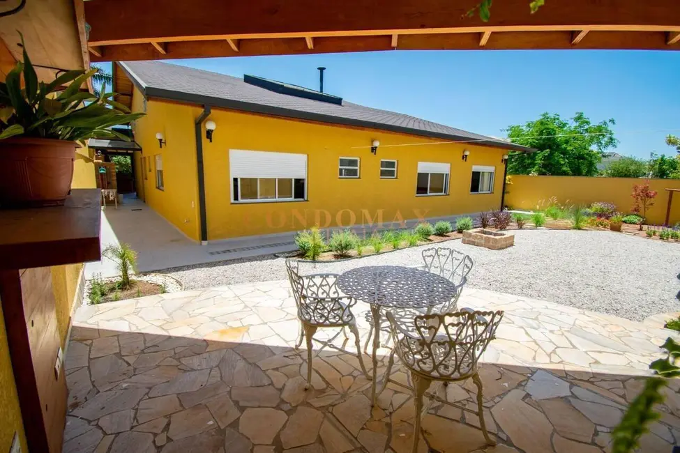 Casa de Condomínio com 4 quartos à venda, 680m2 em Atibaia - SP - imagem 8 Foto 8 de Casa de Condomínio com 4 quartos à venda, 680m2 em Atibaia - SP