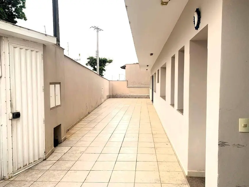 Casa com 8 quartos à venda, 437m2 em Jardim São José, Amparo - SP - imagem 1 Foto 1 de Casa com 8 quartos à venda, 437m2 em Jardim São José, Amparo - SP