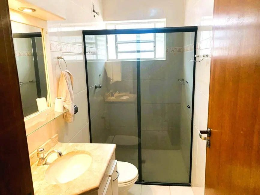 Casa com 8 quartos à venda, 437m2 em Jardim São José, Amparo - SP - imagem 7 Foto 7 de Casa com 8 quartos à venda, 437m2 em Jardim São José, Amparo - SP