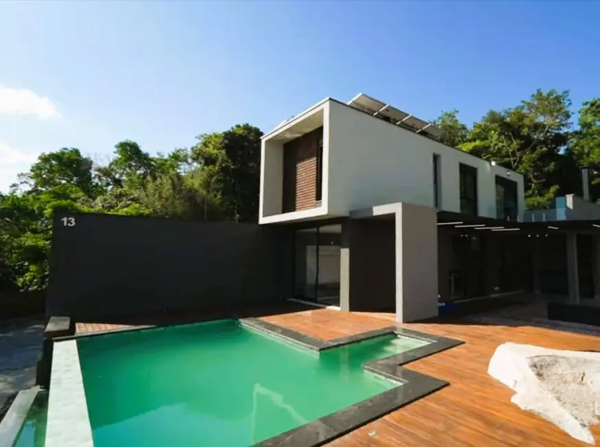 Casa com 4 quartos à venda, 475m2 em Atibaia - SP - imagem 1 Foto 1 de Casa com 4 quartos à venda, 475m2 em Atibaia - SP