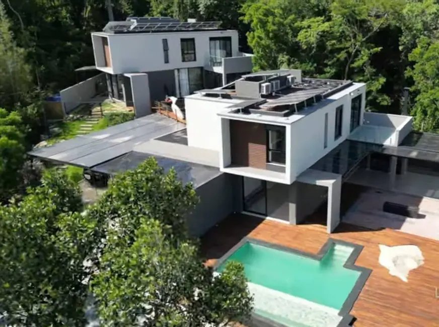 Casa com 4 quartos à venda, 475m2 em Atibaia - SP - imagem 2 Foto 2 de Casa com 4 quartos à venda, 475m2 em Atibaia - SP
