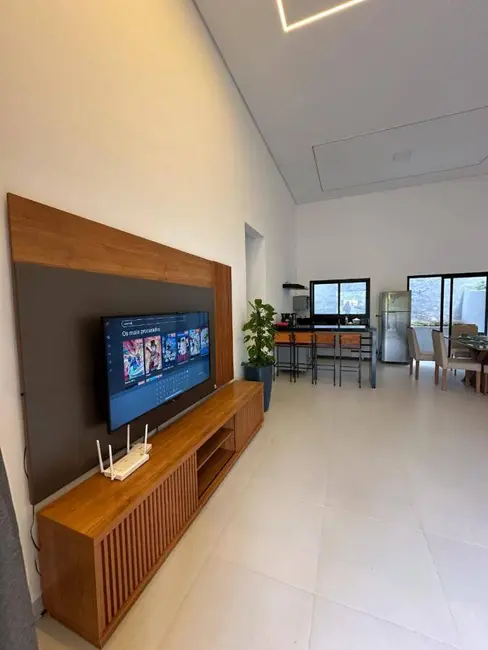 Casa com 3 quartos à venda, 400m2 em Atibaia - SP - imagem 8 Foto 8 de Casa com 3 quartos à venda, 400m2 em Atibaia - SP