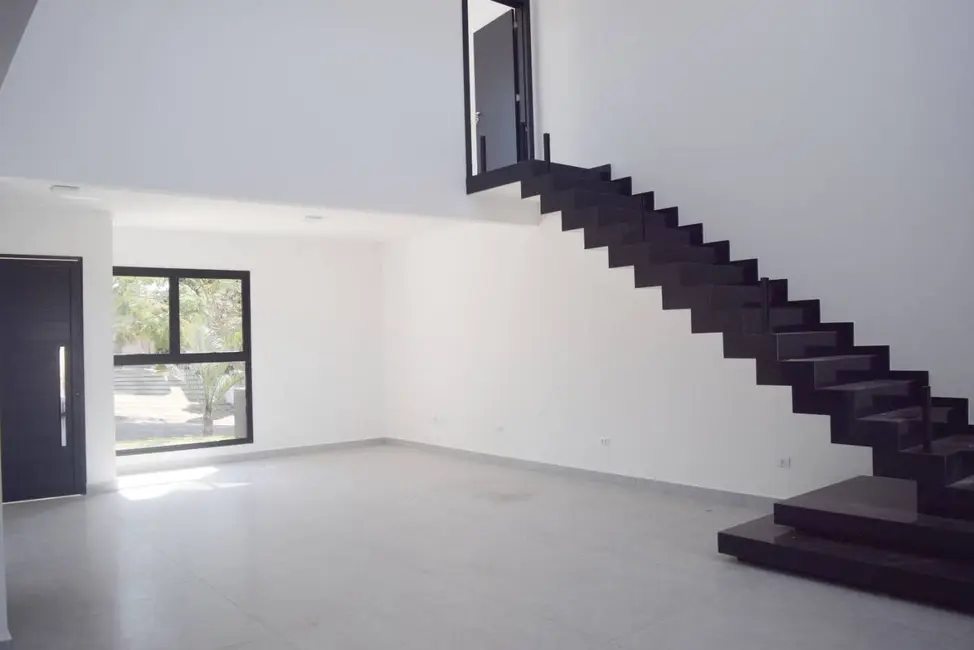 Casa com 4 quartos à venda em Atibaia - SP - imagem 6 Foto 6 de Casa com 4 quartos à venda em Atibaia - SP