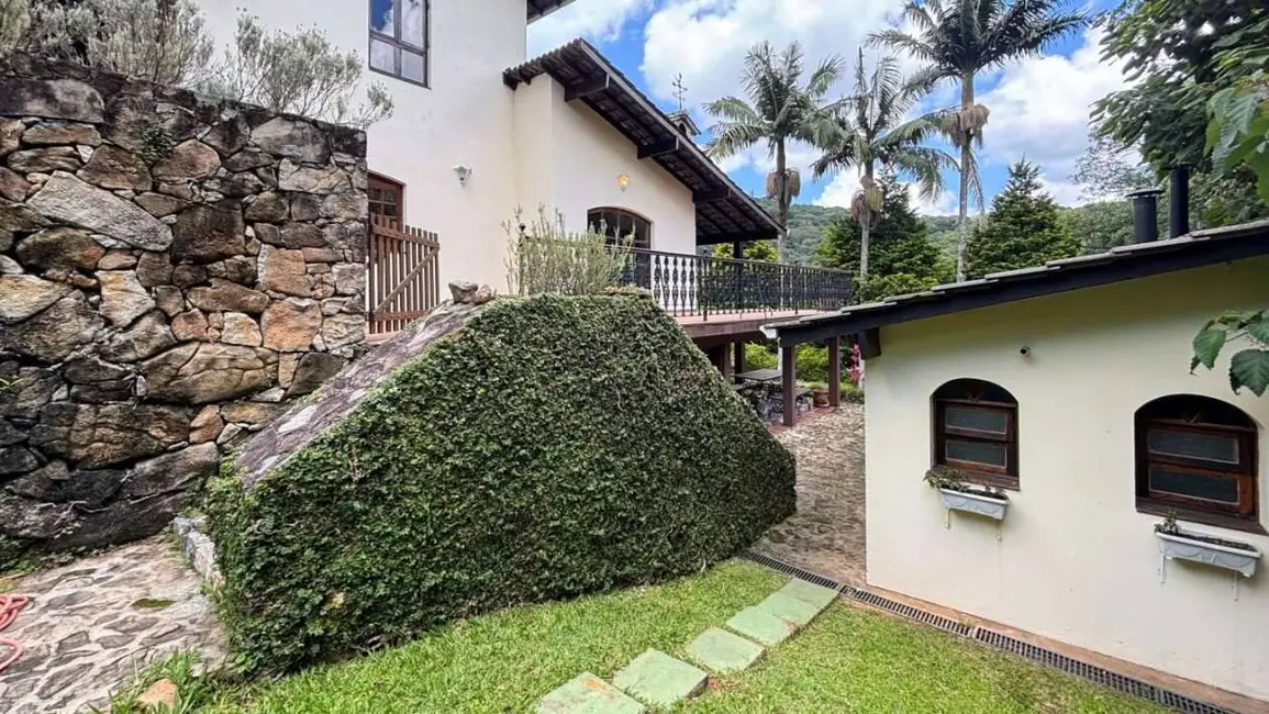 Foto 2 de Casa de Condomínio com 3 quartos à venda, 1550m2 em Atibaia - SP