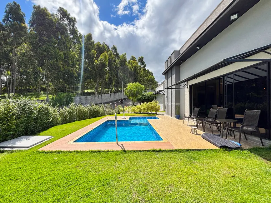 Foto 1 de Casa de Condomínio com 3 quartos à venda, 491m2 em Atibaia - SP