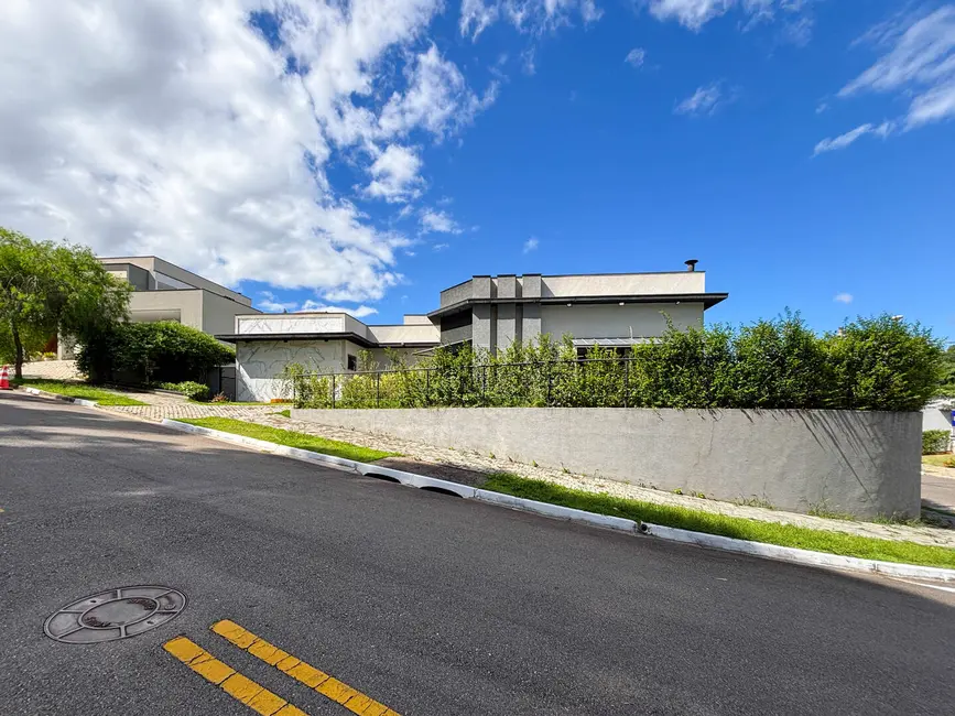 Foto 3 de Casa de Condomínio com 3 quartos à venda, 491m2 em Atibaia - SP